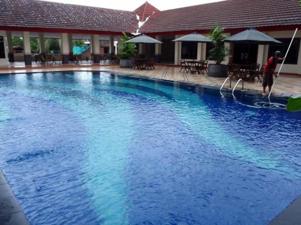Amans Hotel Ambon Dış mekan fotoğraf